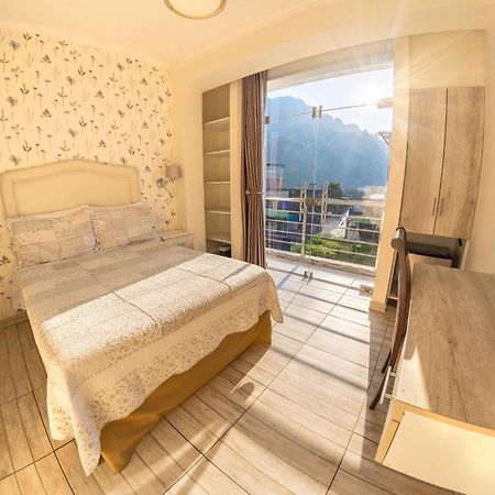 Hotel Natural Green Lounge Тінго-Марія Екстер'єр фото