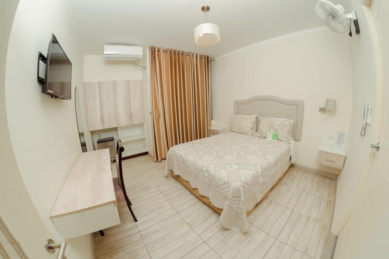 Hotel Natural Green Lounge Тінго-Марія Екстер'єр фото