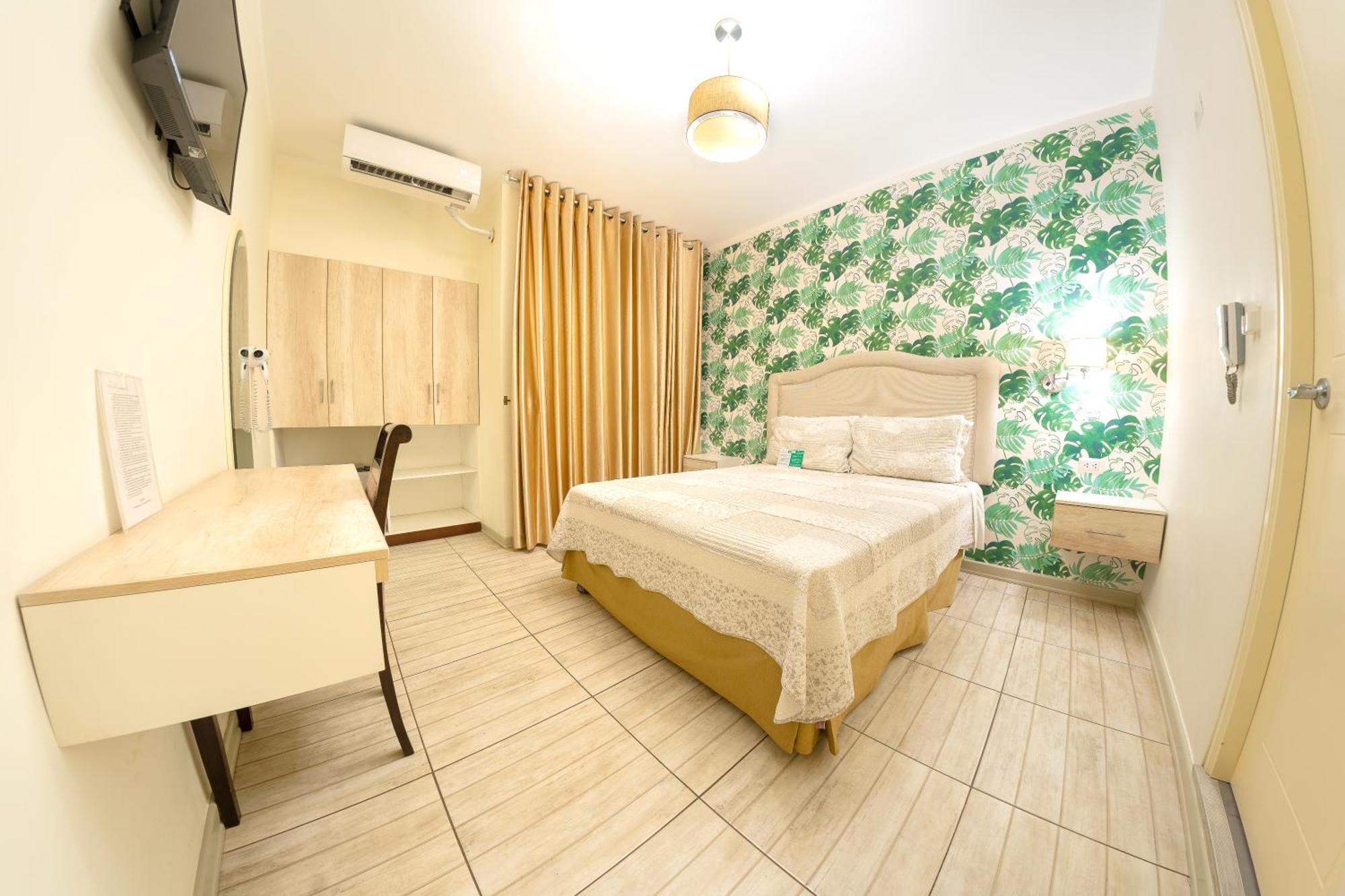 Hotel Natural Green Lounge Тінго-Марія Екстер'єр фото